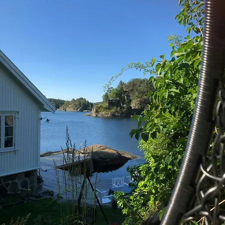 Captain's House With Private Dock In Bamble Stathelle