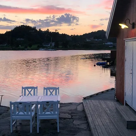 Captain's House With Private Dock In Bamble