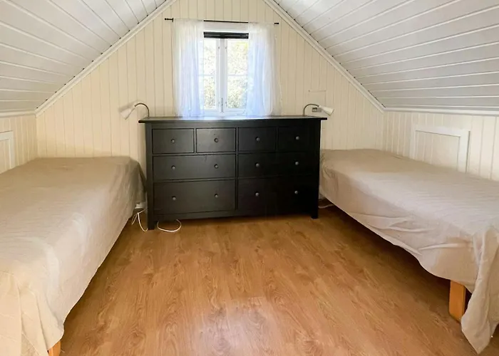 Captain's House With Private Dock In Bamble Vakantiehuis *