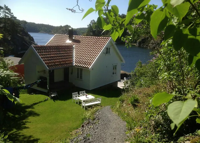Captain's House With Private Dock In Bamble Vakantiehuis Stathelle