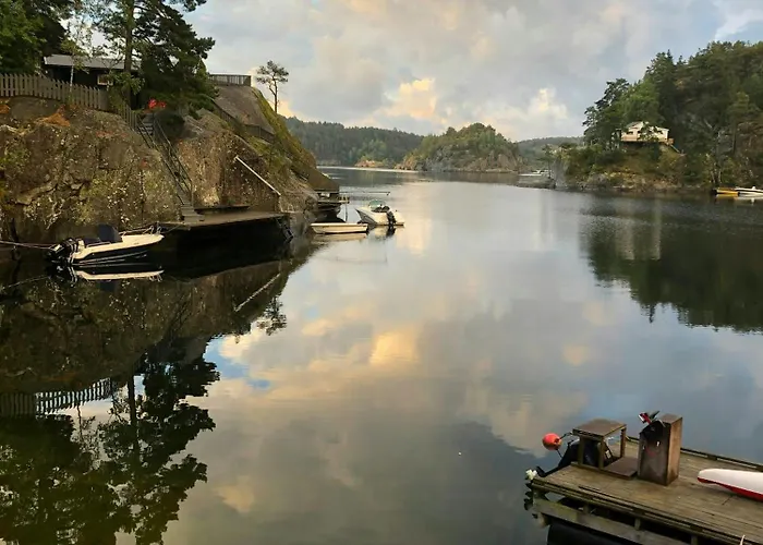 Captain's House With Private Dock In Bamble Vakantiehuis Stathelle